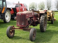 mc cormick tracteurs en weppes beaucamps-ligny 2004