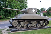 Sherman M4A1 76 mm musée Overlord Colleville-sur-Mer 70ème anniversaire du débarquement en Normandie