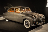 1948 Tatra T87 vente aux enchères rm auctions paris 2015 rétromobile 2015