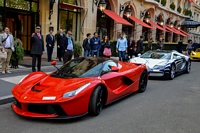 Ferrari laferrari bugatti veyron grand sport l'or blanc Carspotting paris avril 2015