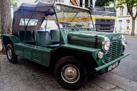 Mini Moke 8ème automobiles sur les champs artcurial 2015 