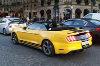 Ford Mustang 2015 convertible Carspotting à Paris, septembre 2015