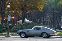 Aston Martin DB5 Carpsotting à Paris, novembre 2015