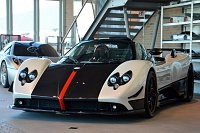 Pagani Zonda Cinque Roadster Showroom Pagani