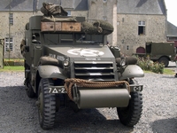 white m3 half-track englesqueville-la-percee normandie 2004