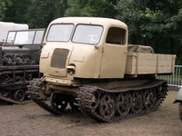 steyer rso carrier tanks in town 2005 mons bois brûlé ghlin