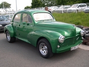 Peugeot 203 VHC au circuit de Croix-en-Ternois 2006