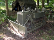 Clark CA1 bulldozer Tanks in Town 2008