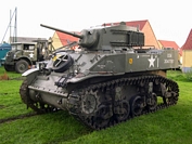 Stuart M5A1 Artois Libéré 2008 à Béthune