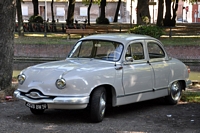 panhard dyna z Esplanade de Lille, septembre 2013