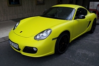 Porsche Cayman fluo yellowCarspotting à Hambourg, avril 2014 hamburg
