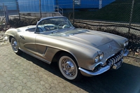 Chevrolet Corvette C1 Oldtimer Tankstelle Hambourg hamburg