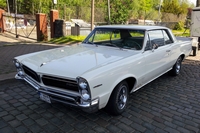 Pontiac tempest GTO Oldtimer Tankstelle Hambourg hamburg