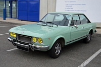 fiat 124 sport coupé Rassemblement de Montbéliard, novembre 2014