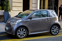 aston martin cygnet carspotting paris mars 2015