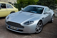 aston martin v8 vantage rencart mensuel du club de l'auto à Suresnes, mai 2015