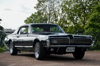 mercury cougar 1967 rencart mensuel du club de l'auto à Suresnes, mai 2015