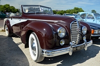 hotchkiss anjou rassemblement mensuel vincennes en anciennes au château de vincennes, mai 2015