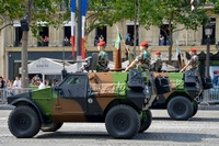 vbl panhard Défilé du 14 juillet