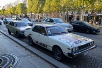 nissan slyline skyline c110 Carspotting à Paris, août 2015