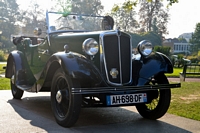 Morris roadster Rassemblement mensuel de Vincennes en anciennes, octobre 2015