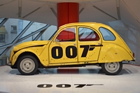 Citroën 2CV 007 Carpsotting à Paris, novembre 2015