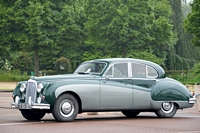 Jaguar Mk IX Rassemblement au château de Vincennes, juin 2016