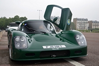 Ultima GTR Rassemblement au château de Vincennes, juin 2016