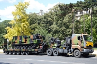 porte char MLRS Défilé du 14 juillet 2016