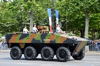 VBCI Défilé du 14 juillet 2016