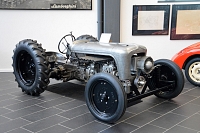 Lamborghini tractor hot rod Museo Ferruccio Lamborghini