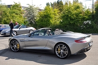 Aston Martin Vanquish Volante Voitures à l'Esplanade de Lille, avril 2017