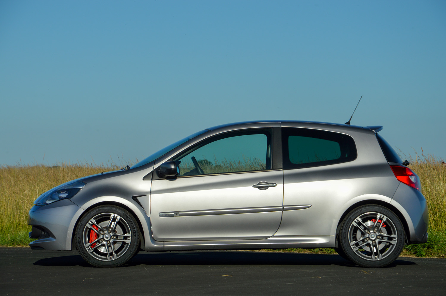 Renault Clio III RS - Wheels and Co